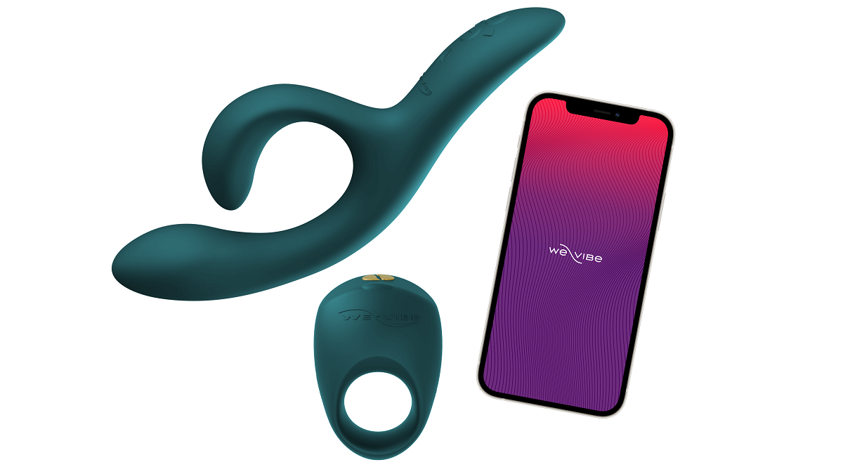 We-Vibe Date Night Holiday Gift Set Green Velvet